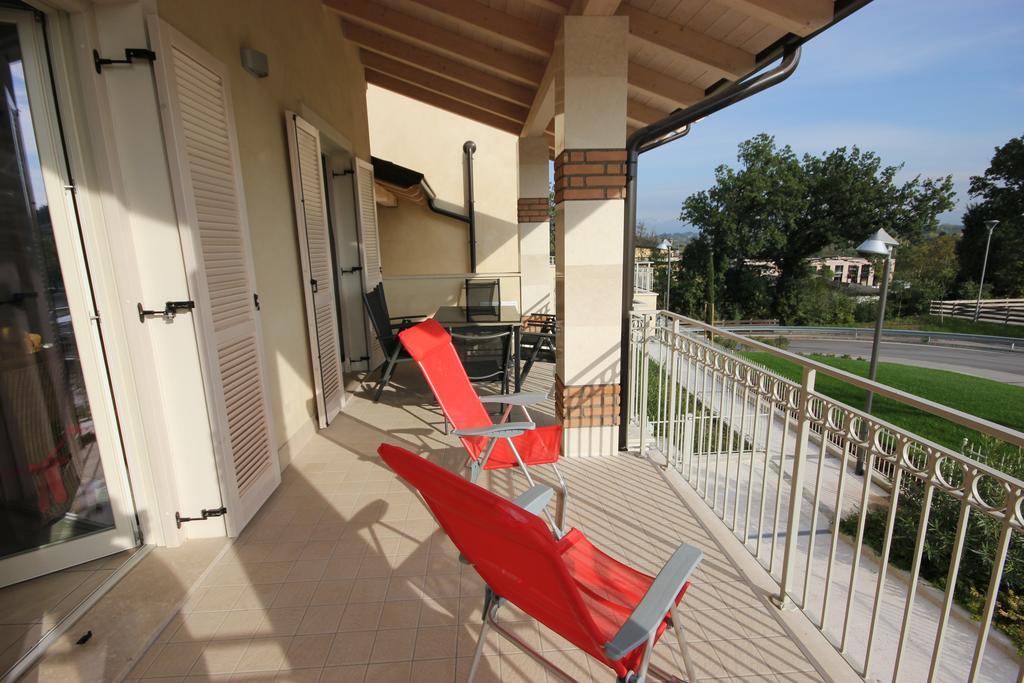 Appartamento Quadrivium Castelnuovo del Garda Δωμάτιο φωτογραφία